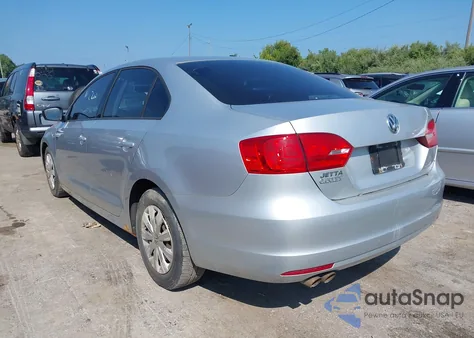 2012 Volkswagen Jetta 2.0L S z USA, uszkodzony, nr VIN 3VW1K7AJ4CM305773